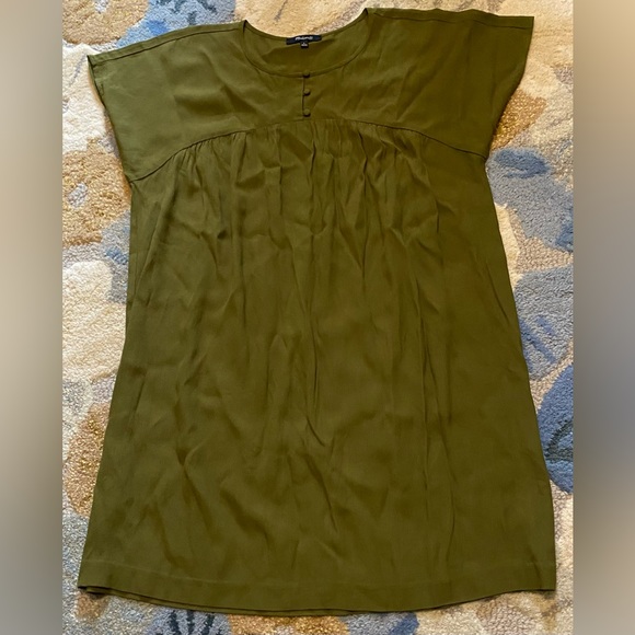 Madewell Shirred Dolman Sleeve Knee Length Easy Dress in Desert Moss ZP1 - Picture 3 of 7